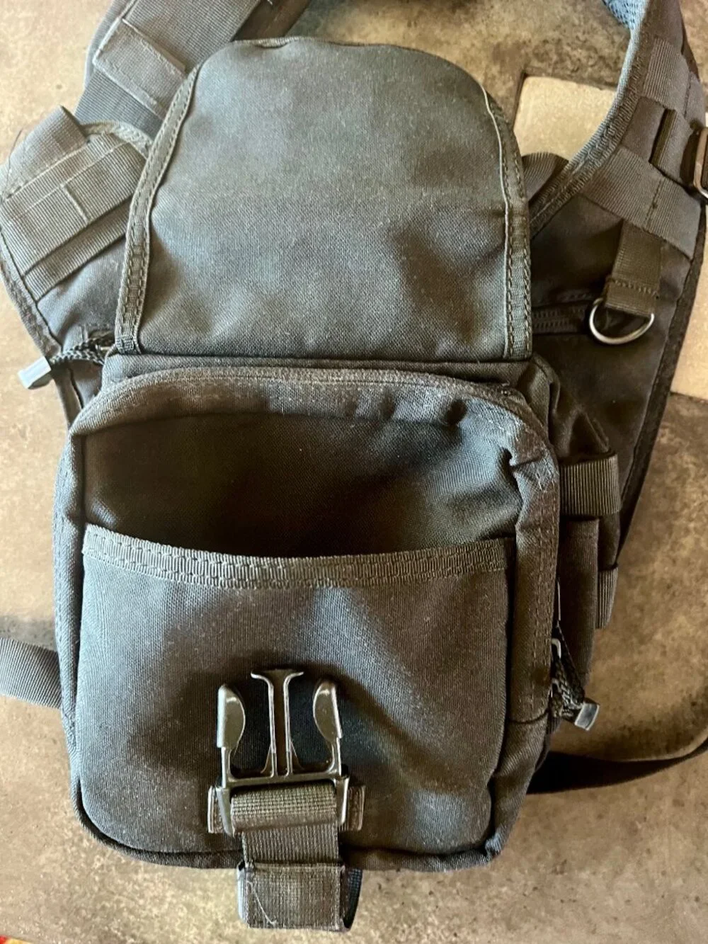 Condor EDC Bag | Black Crossbody Shoulder Sling